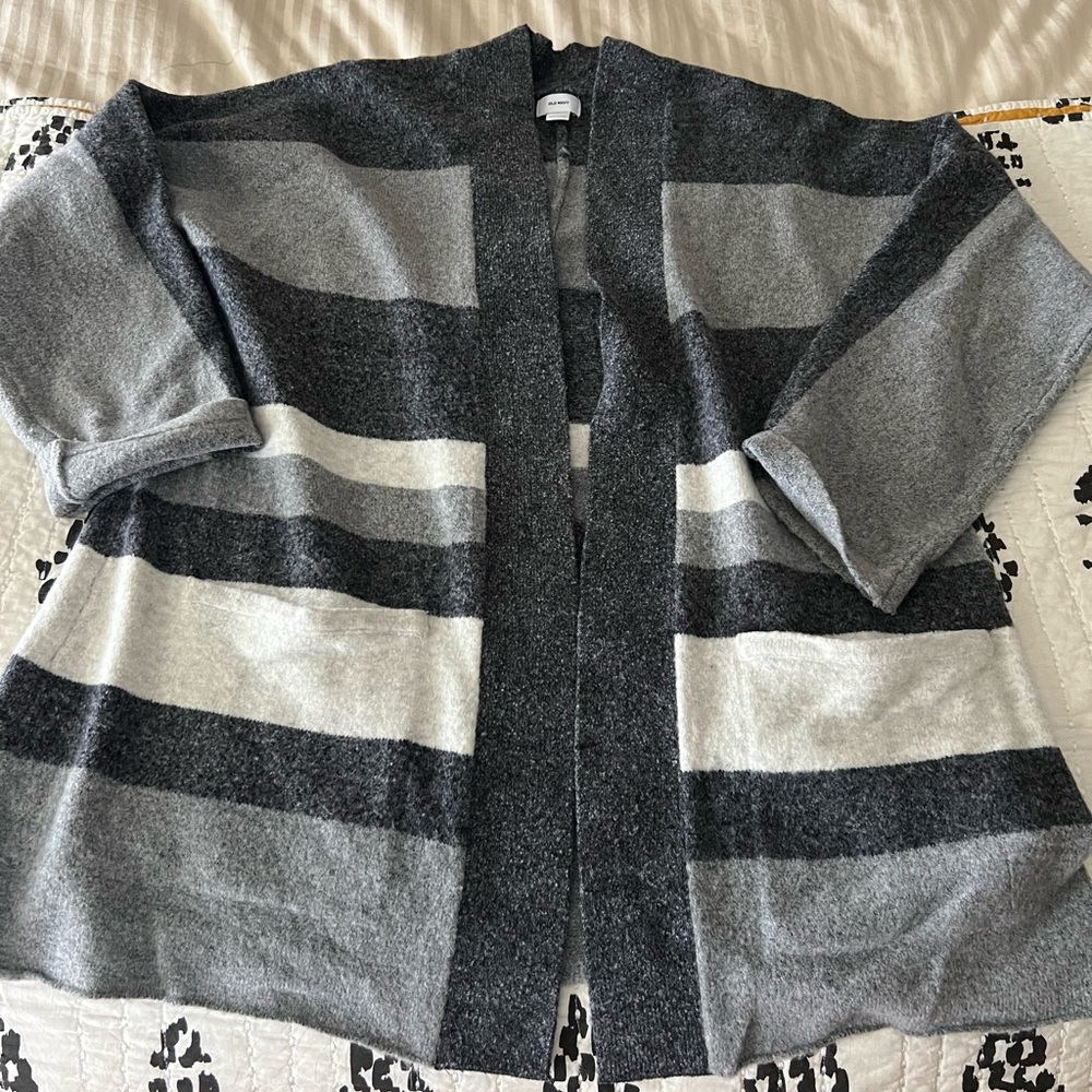 Old Navy Open Cardigan size large